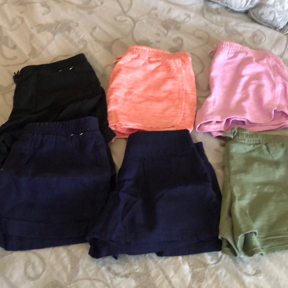 6 pairs of girls shorts